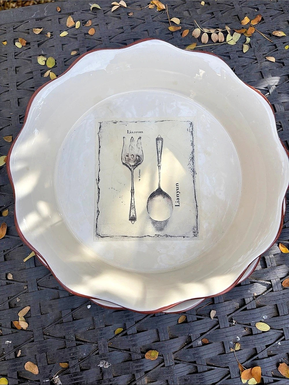 Scalloped Pie Plates Cream and Brown